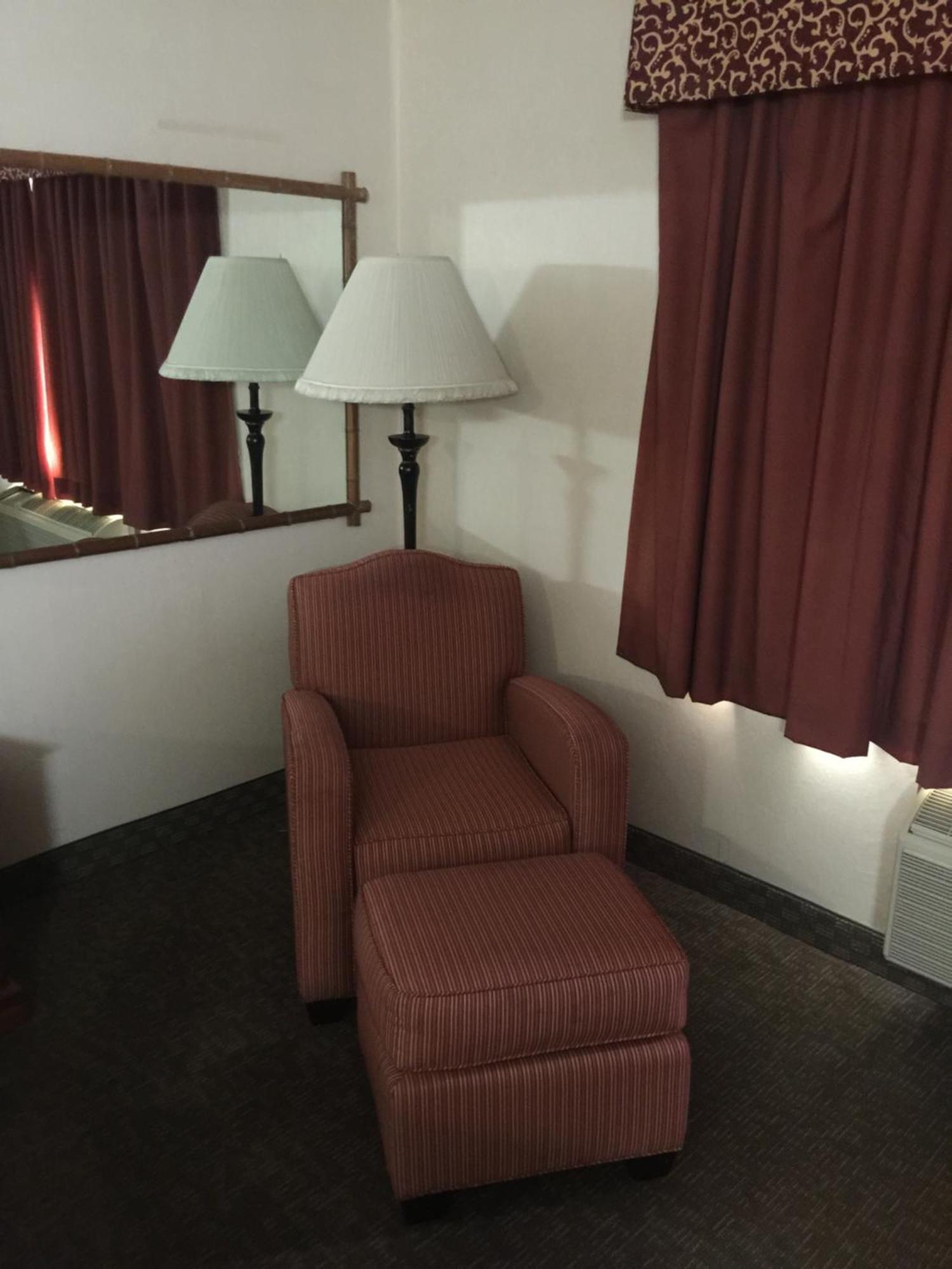 Ramada By Wyndham Barstow Hotel Szoba fotó